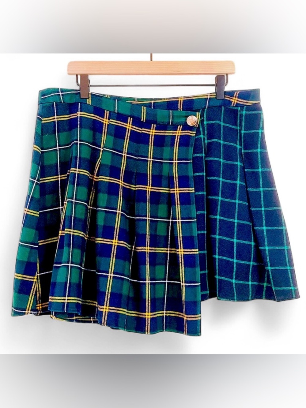 Asymmetrical Green Plaid Pleated Skater Skirt with Button Detail